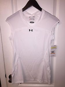 NWT Under Armour Tennis White Volleyball Style Cap Sleeve Top Fitted Shirt Small