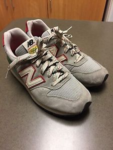 New Balance 996