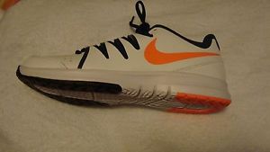 NIKE VAPOR COURT NEW NIKE MEN US SIZE 9