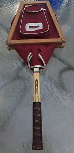 Vintage Rawlings John Newcombe Court King Wood Tennis Racquet 4 1/2, frame/cover