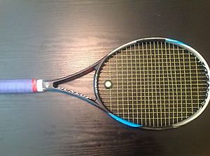 Dunlop Biomimetic 200 4 3/8 Leather Grip Tennis Racquet