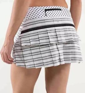 LULULEMON RUN PACESETTER SKIRT/SKORT TWIN STRIPE BLACK MOD DOT TENNIS SZ 4 REG