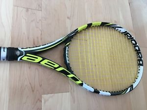 Babolat AeroPro Team 4 1/8" tennis racquet in VGUC