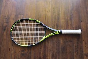 Babolat Pure Aero Team Tennis Racquet 4 1/8 grip
