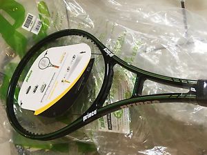 IN BAG: PRINCE CLASSIC GRAPHITE 100 tennis racquet - 4 1/2