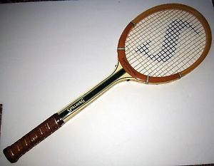 Spalding Pancho Gonzales Autograph Wood Racket Medium 4 1/2 New old Stock