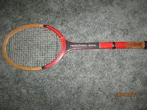 Vintage Goodwin Professional Model Medium 4 5/8 Tennis Racket