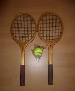 Antique tennis rackets in good condition