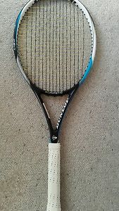 Dunlop biomimetic m2.0 tennis racquet 4 3/8 grip