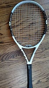 Head Flexpoint 10  Oversize Liquidmetal  Racquet 4-1/2   PRISTINE CONDITION