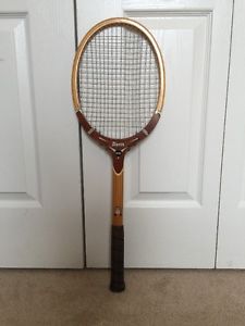 Vintage Hi-point Davis Victor Tennis Racket