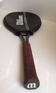 VINTAGE WILSON DEFENDER TENNIS RACQUET W/COVER 4-3/8" Genuine Leather GRIP