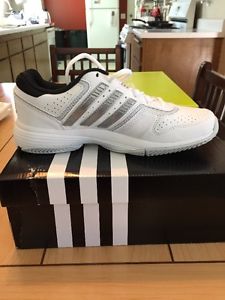 Adidas Women's Barricade Court 2 Tennis Shoes US 7