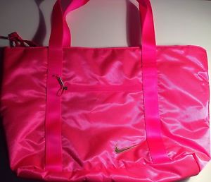 Nike Hot Pink Ladies Totebag Gorgeous Athletic Piece  New With Tags