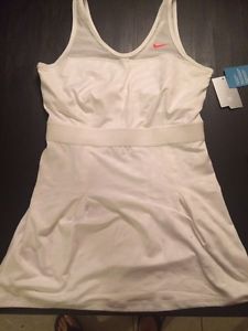 NIKE WOMEN'S LARGE WHITE TENNIS DRESS NWT