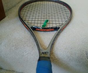 Donnay Xenecore Pro One 102   Grip 3