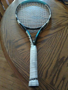 tennis racquets
