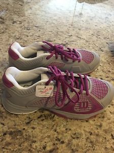 Ladies Wilson Purple & Grey New Tennis Shoes size 7