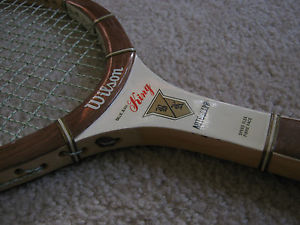 VINTAGE WILSON BILLIE JEAN KING AUTOGRAPH TENNIS RACQUET - WOOD Grip Medium