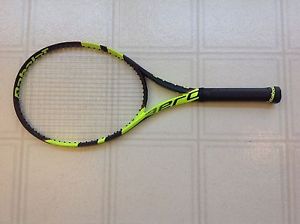 BABOLAT PURE AERO TOUR  4 1/4 tennis racquet