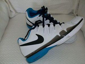 NIKE, Vapor 9.5 Tennis Shoes for Men. US size 10.