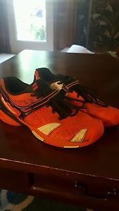 Babolar boys tennis shoes size 5.5 artno#33s1373
