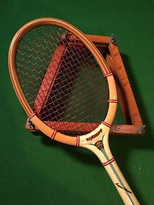 VINTAGE BANCROFT SUPER WINNER WOOD TENNIS RACKET W/PRESS  1940's