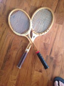 VINTAGE SLAZENGER SUPER AND WILSON TENNIS RACQUETS EXCELLENT CONDITION 4 5/8