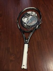 Dunlop Biomimetic 700 Unstrung Tennis Racquet 4 1/2 (w/ Free Dunlop 17G Strings)