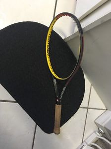 Wilson Pro Staff Tour Hyper Carbon 95 in Nice Condition (4 1/2 L 4)