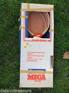 Vintage BADMINTON GAME SET= RACKETS - NET & POSTS - COCKS & BOX  by MEGA Sport