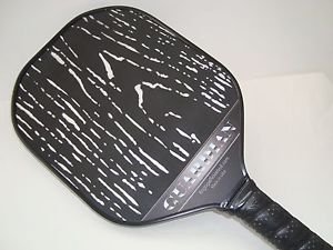 ENGAGE GUARDIAN PICKLEBALL PADDLE PERFECT BLEND POWER CONTROLAND FEEL METALLIC