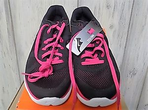 nike tennis shoes