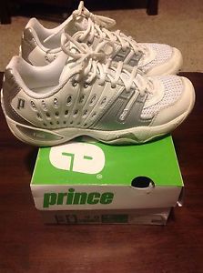Prince Women's T22 Tennis Shoes White/Silver/Grey - Size 9 - In Box