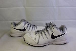 B-383 Nike Vapor Court Men's Tennis Shoe - White SIZE 8.5