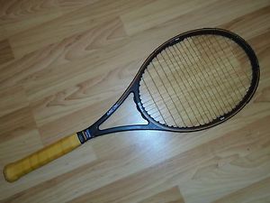 Wilson Original Pro Staff 85 Tennis Racquet. 4 5/8. Made in in Taiwan. SCP.