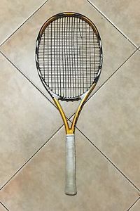 Head MicroGel Instinct (4 3/8 Grip) - Excellent Condition