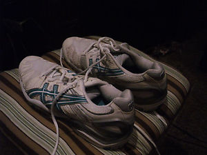 MENS AASICS GEL RESOLUTION TENNIS SHOES