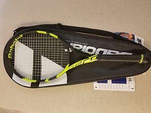 Babolat Pure Aero Tennis Racket with cover/strung - used once
