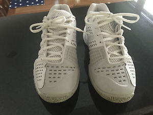 K Swiss tennis shoes
