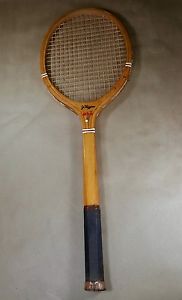 Vintage JC Higgins Whiz Wooden Tennis Racket Racquet VERY NICE **SHIPS FREE**