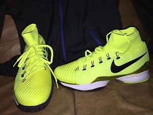 Nike Air Zoom Ultrafly HC QS Kurim Flyknit Volt Gold Black Tennis Size 6.5 Men's