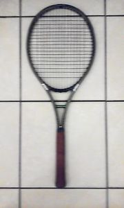 PRINCE CLASSIC GRAPHITE 100 LB  28" TENNIS RACQUET ...4 3/8" GRIP ..