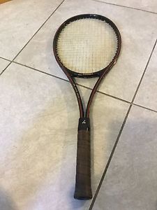Pro Kennex Black Ace 98 head 4 1/2 grip Tennis Racquet Good Condition