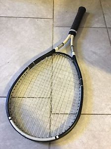 Pro kennex kinetic tennis racquet 4-1/4 Good Condition