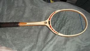 TAD Davis Classic 5M Wood Tennis Racket Leather Grip