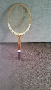 FRED Perry Laurel 4 3/4 wooden tennis racquet