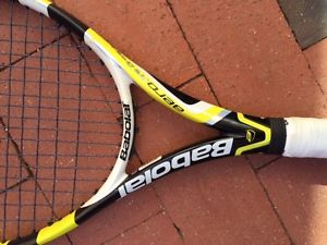 Babolat AeroPro Drive Plus 4-3/8 Grip Tennis Racquet with Solinco strings