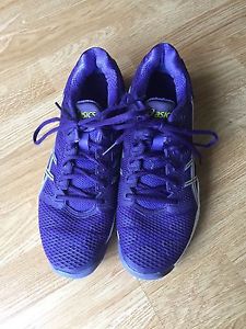 Asics Gel Solution Speed! Size 8.5! (ak)