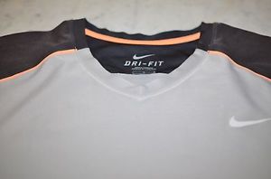 Nike Federer RF Trophy V-Neck     Size L